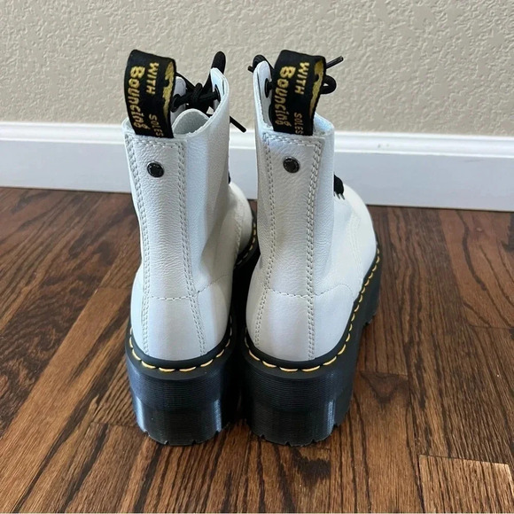 DR. MARTENS 1460 Pascal Max Optical White Platform Boots Women’s Size 6 Sold Out - Picture 9 of 15